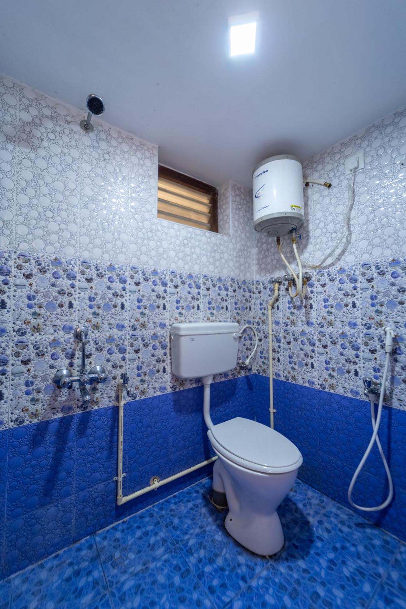 Sri Nandha Luxury Comforts Vālpārai Exterior foto